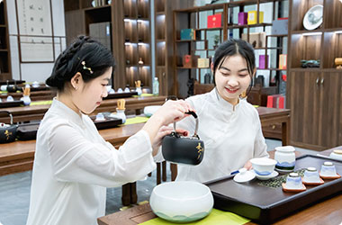 茶艺师kaiyun「中国大陆」云开·门户网站-官方网站|登录入口
